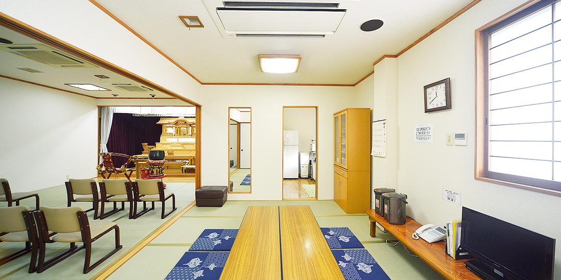 控室(2F)　れんげ